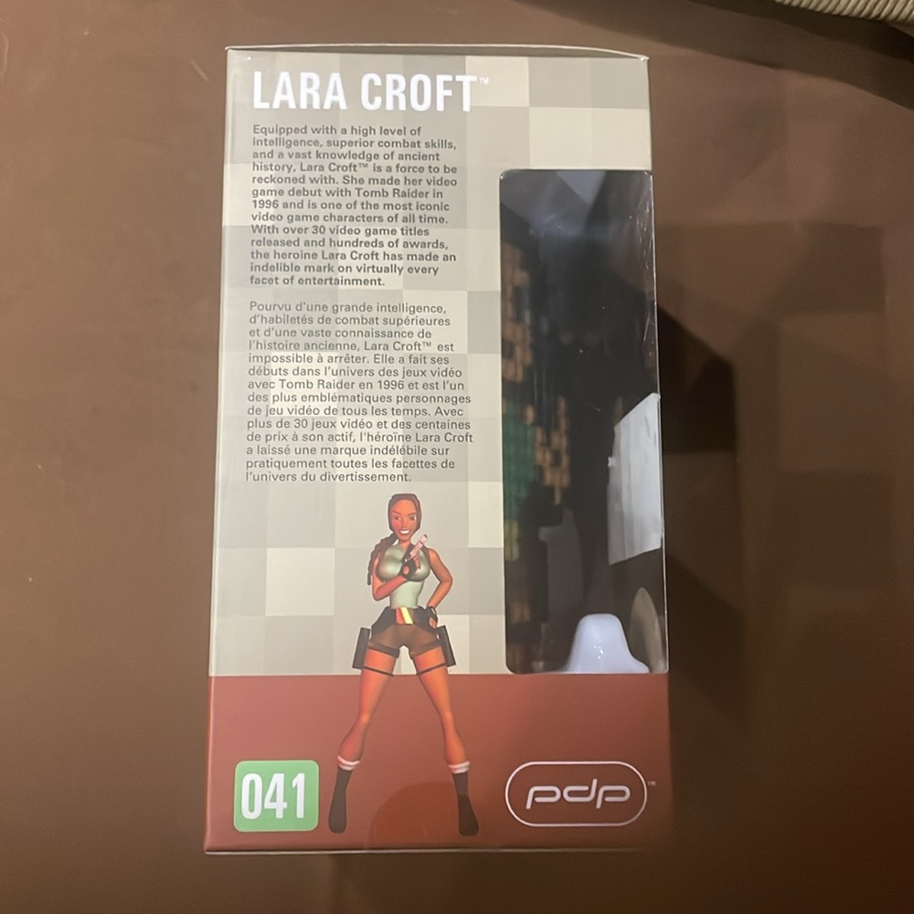PDP PIXEL PALS [041] LARA CROFT CLASSIC NWT - Picture 5 of 12